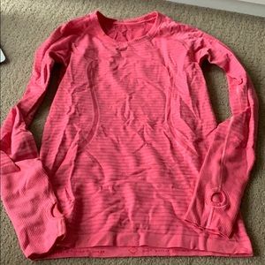 Lululemon swiftly tech long sleeve